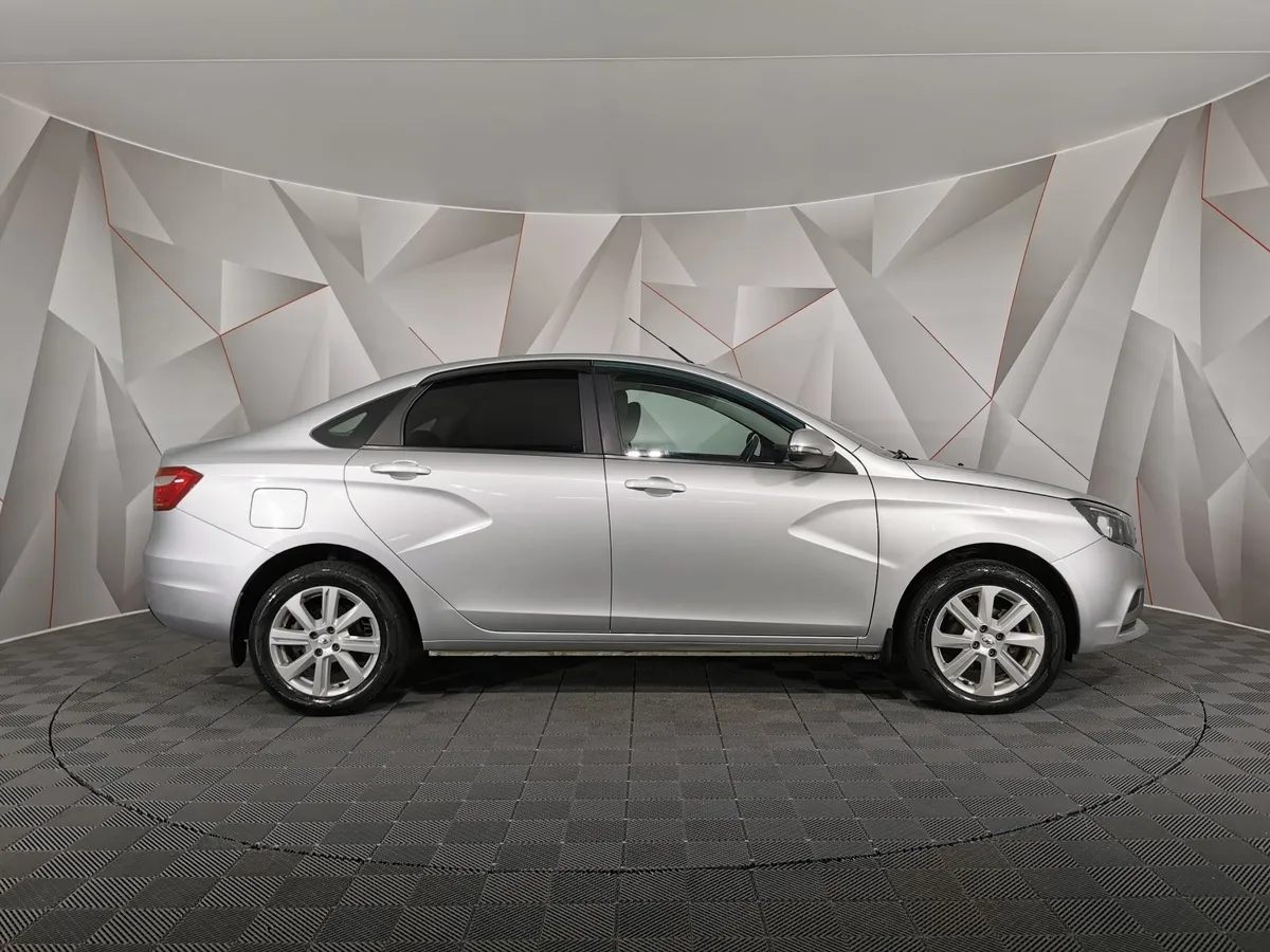 ВАЗ (Lada) Vesta 1.6 CVT (113 л.с.) Luxe Multimedia Серый в АВИЛОН. Слайд №6