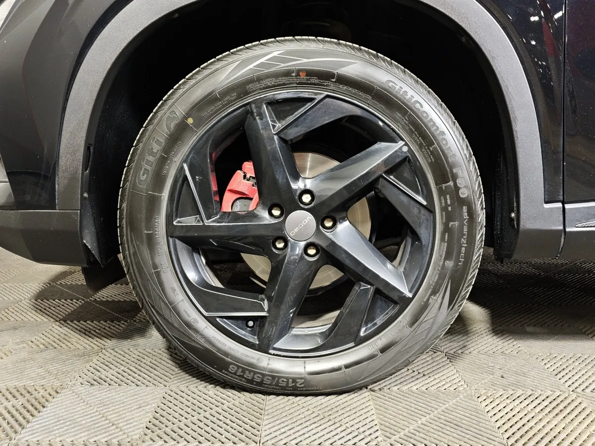 Omoda C5 1.5T CVT (147 л.с.) Ultimate Черный в АВИЛОН. Слайд №9