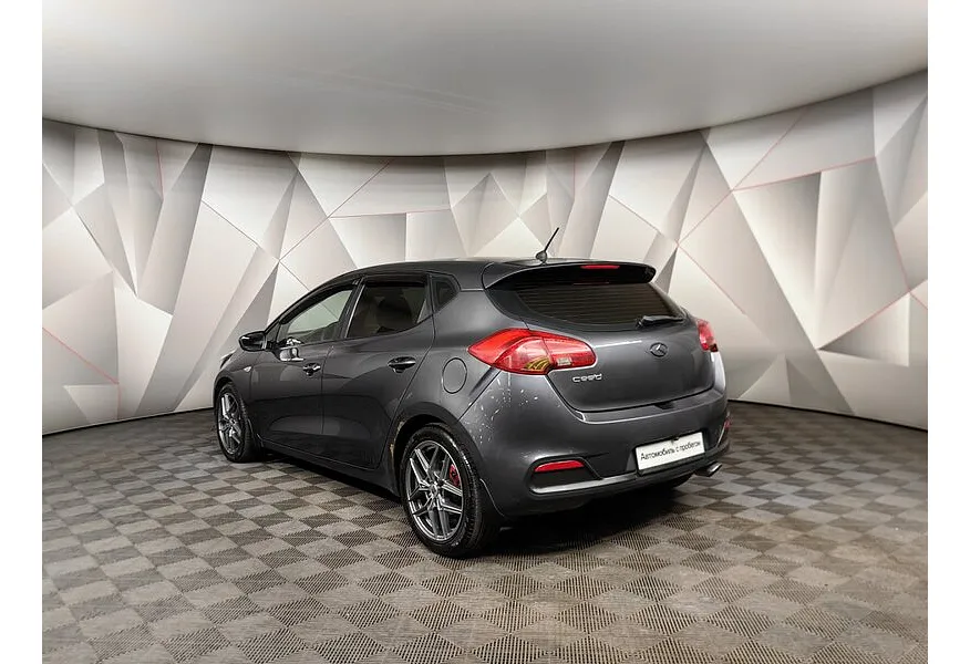 Kia Ceed 1.6 AT (129 л.с.) Серый в АВИЛОН. Слайд №4