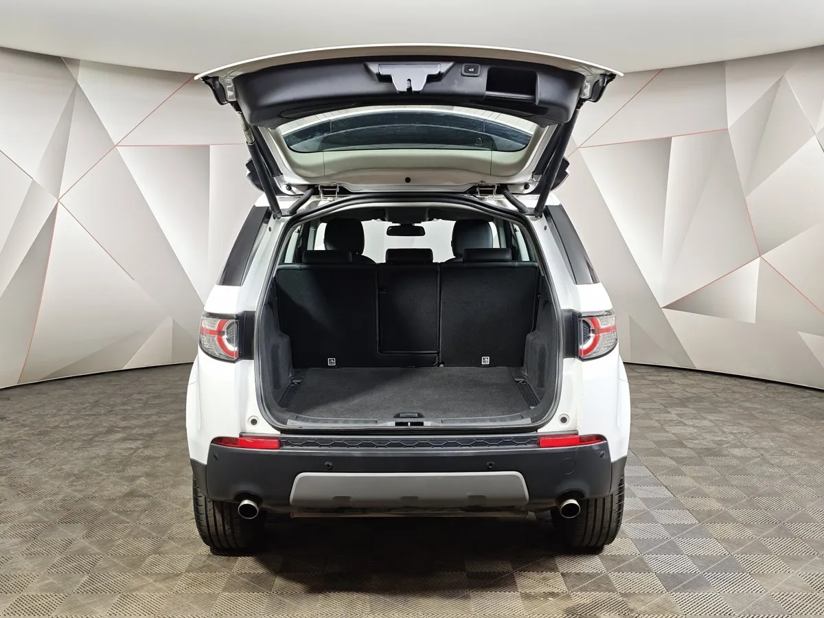 Land Rover Discovery Sport 2.0 TD4 AT AWD (150 л.с.) HSE Белый в АВИЛОН. Слайд №12