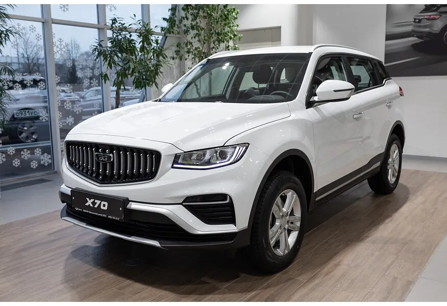 АВИЛОН - Belgee X70 1.5 DCT 4WD (150 л.с.) Prestige Белый - slide 9519808