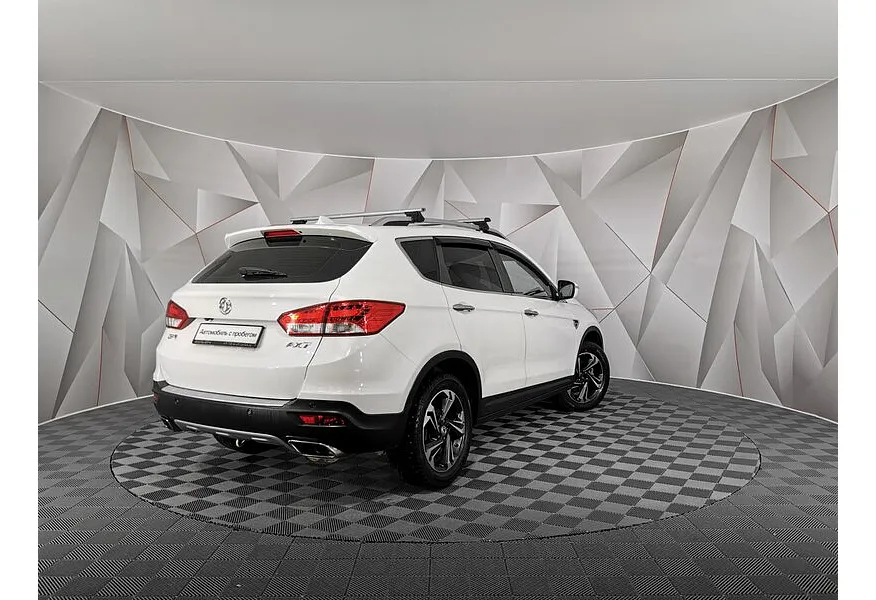 Dongfeng AX7 2.0 AТ CVVT (140 л.с.) Белый в АВИЛОН. Слайд №2