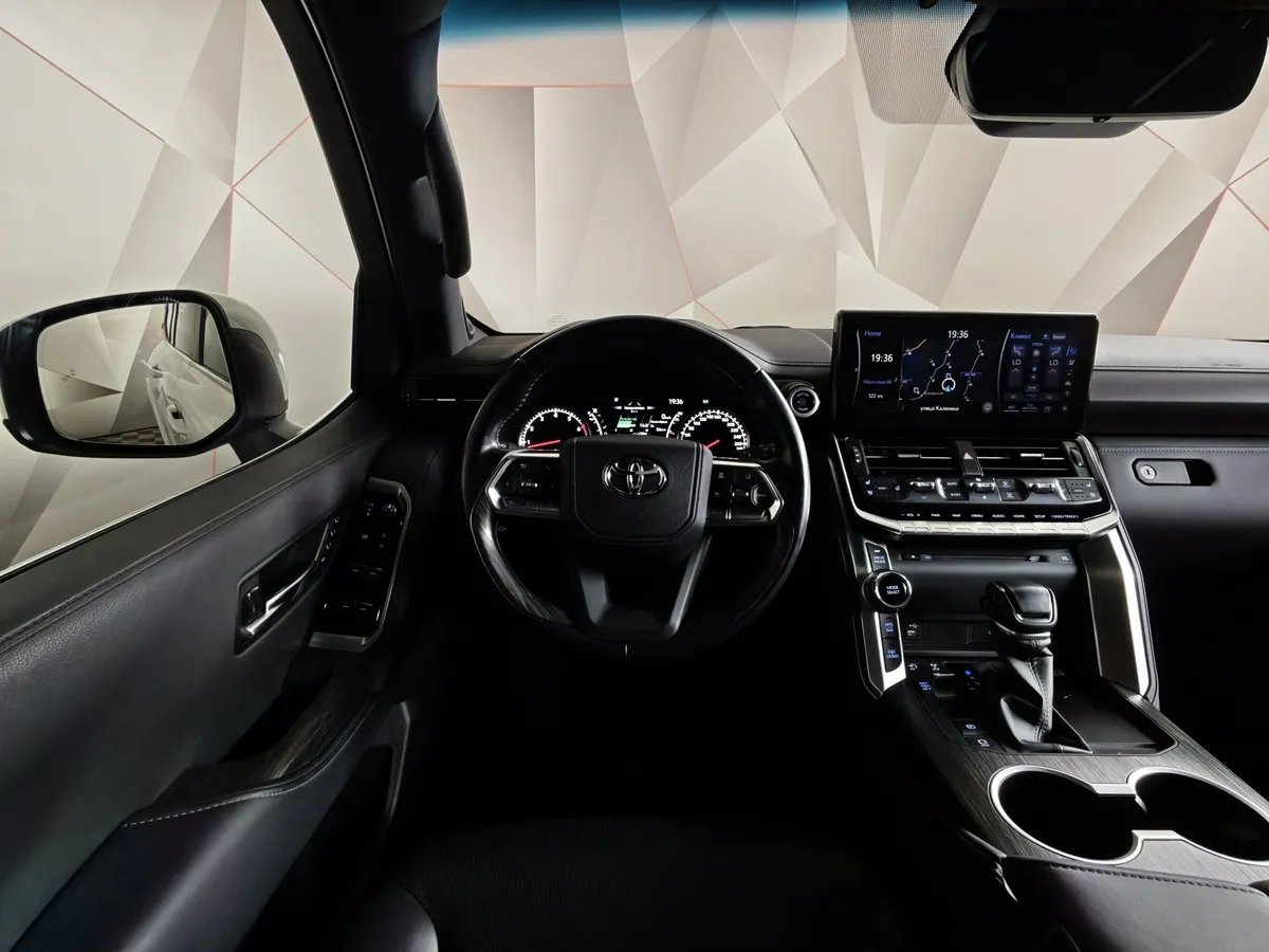 Toyota Land Cruiser 3.5 V6 AT 4WD (415 л.с.) Белый в АВИЛОН. Слайд №20