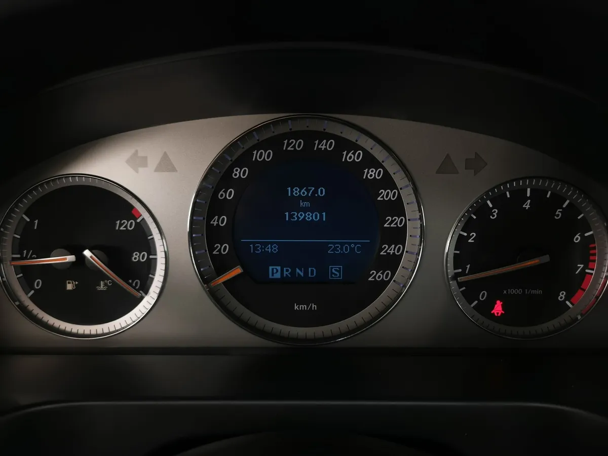 Mercedes-Benz C-Класс C 180 7G-Tronic Plus (156 л.с.) Черный в АВИЛОН. Слайд №16