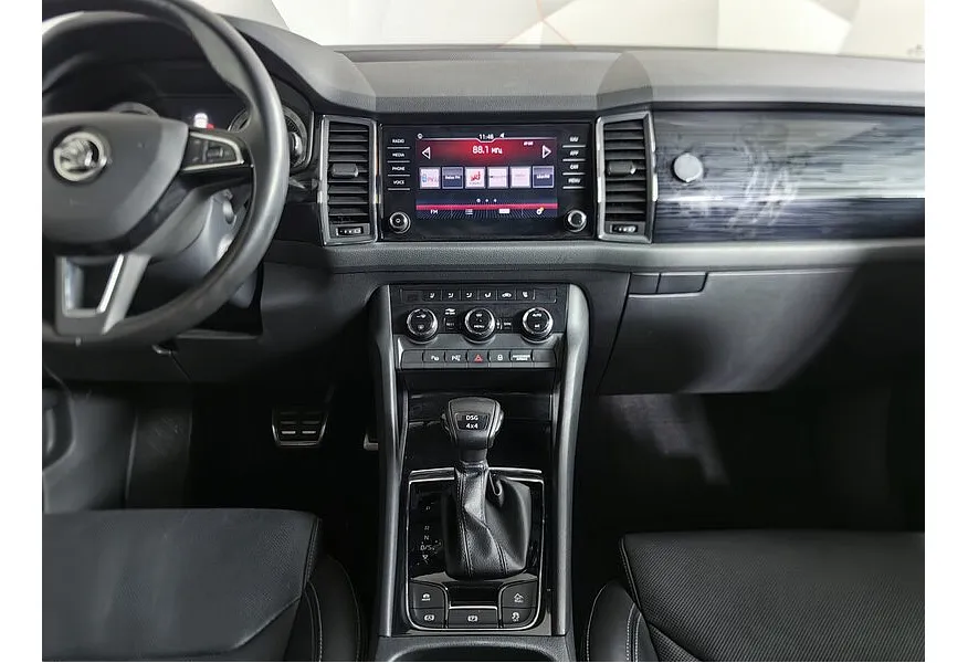Skoda Kodiaq 2.0 TSI DSG 4X4 (180 л.с.) Черный в АВИЛОН. Слайд №14