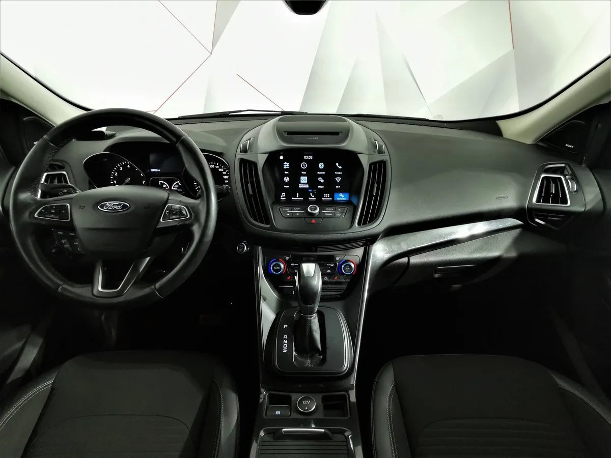 Ford Kuga 1.5 EcoBoost AT AWD (150 л.с.) Titanium Черный в АВИЛОН. Слайд №13