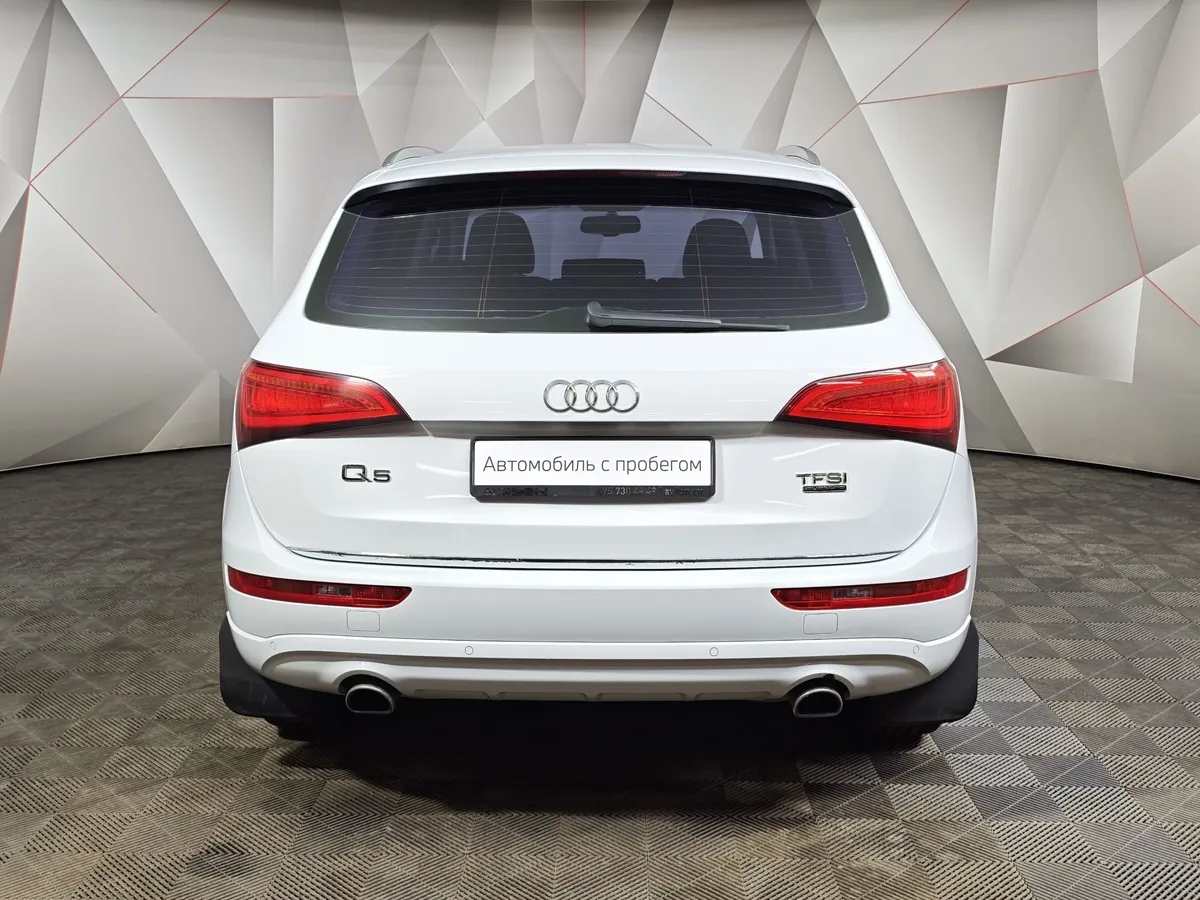 Audi Q5 2.0 TFSI S tronic quattro (249 л.с.) Белый в АВИЛОН. Слайд №8