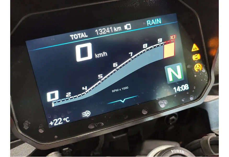 BMW Motorrad F 900 XR F 900 XR 895 см³ 895 Красный в АВИЛОН. Слайд №7