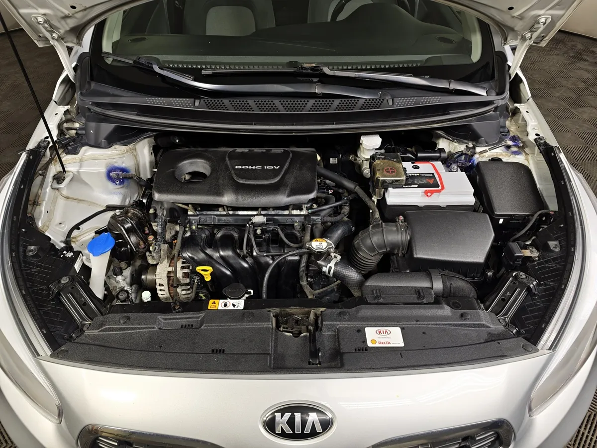 Kia Ceed 1.6 AT (130 л.с.) Comfort Серебристый в АВИЛОН. Слайд №11