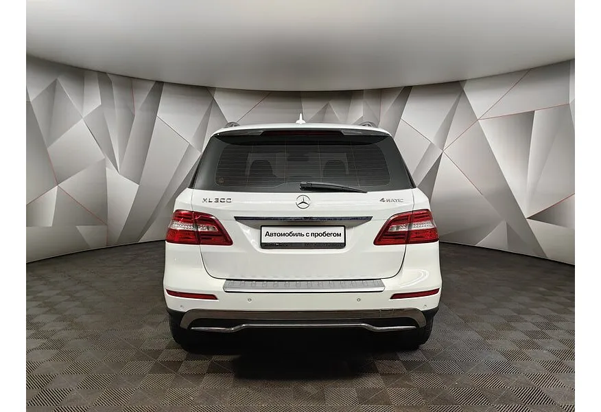 АВИЛОН - Mercedes-Benz M-Класс ML 300 BlueEfficiency 7G-Tronic Plus 4Matic (249 л.с.) Белый - slide 0