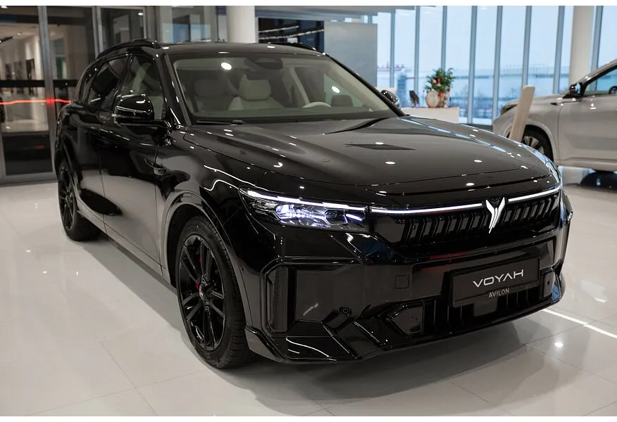Voyah Free EVR 1.5 AT AWD (510 л.с.) Sport + Черный в АВИЛОН. Слайд №2