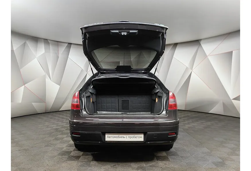 Citroen C5 2.0 AT (140 л.с.) Коричневый в АВИЛОН. Слайд №10