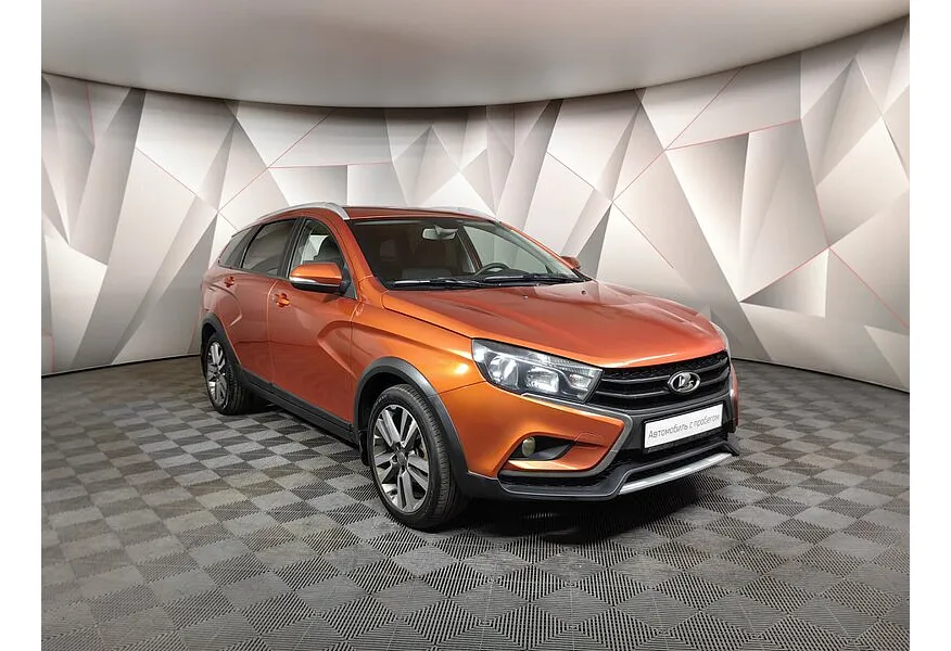 ВАЗ (Lada) Vesta 1.8 MT (122 л.с.) Оранжевый в АВИЛОН. Слайд №3