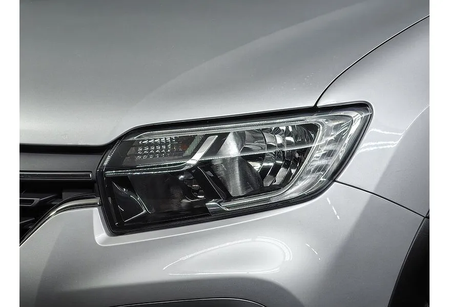 Renault Logan 1.6 MT FWD (82 л.с.) Серый в АВИЛОН. Слайд №10