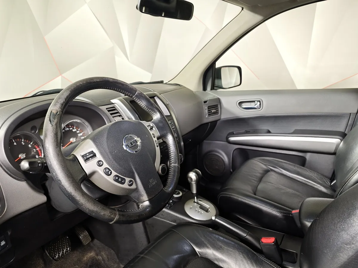Nissan X-Trail 2.5 CVT AWD (171 л.с.) LE Top Серый в АВИЛОН. Слайд №19