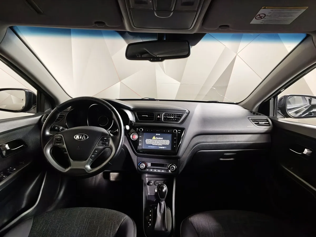 Kia Rio 1.6 AT (123 л.с.) Черный в АВИЛОН. Слайд №11
