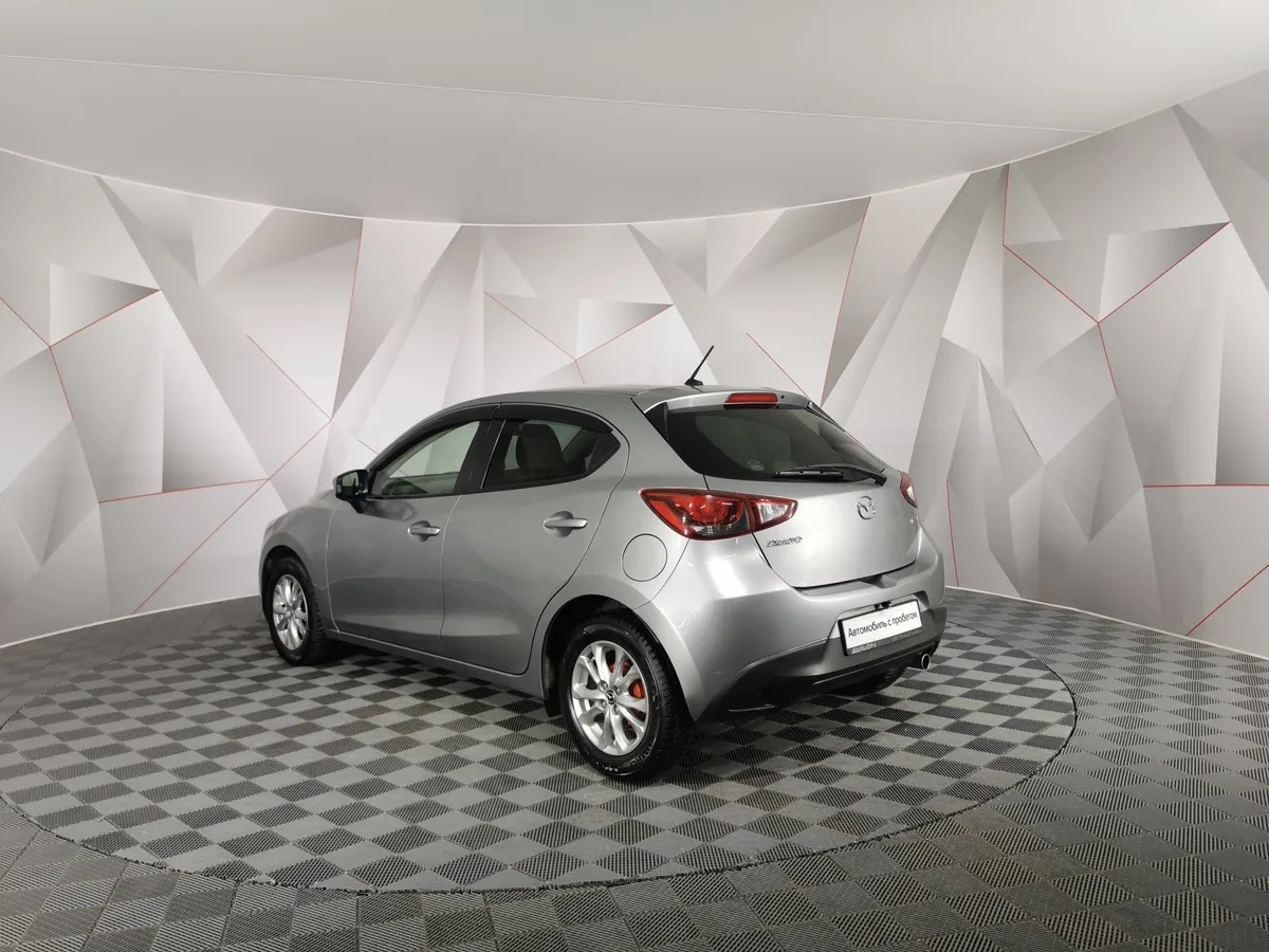 Mazda Demio 1.5d AT FWD (105 л.с.) Серый в АВИЛОН. Слайд №4