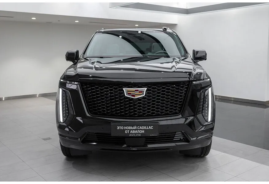 Cadillac Escalade 6.2 V8 AT AWD (420 л.с.) Sport Platinum Черный в АВИЛОН. Слайд №5