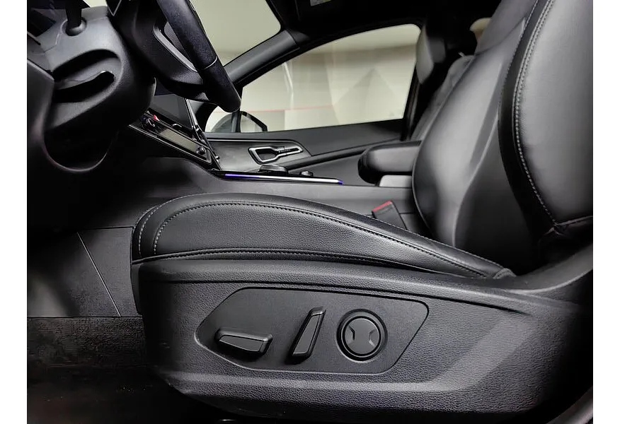 Kia Sportage 2.0 MPI AT AWD (150 л.с.) Luxe Красный в АВИЛОН. Слайд №23