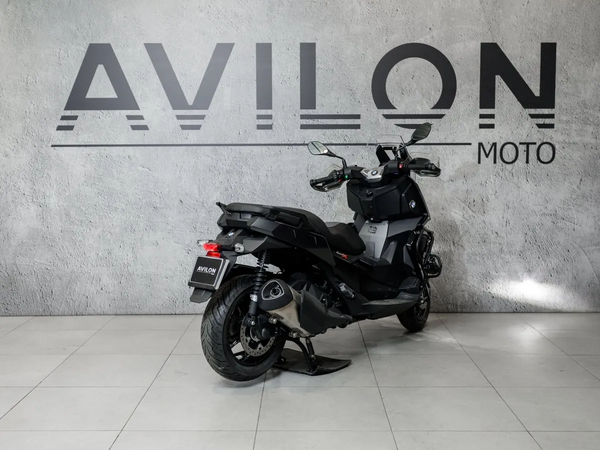 BMW Motorrad C 400 X C 400 X 350 см³ (34) 350 Черный в АВИЛОН. Слайд №6