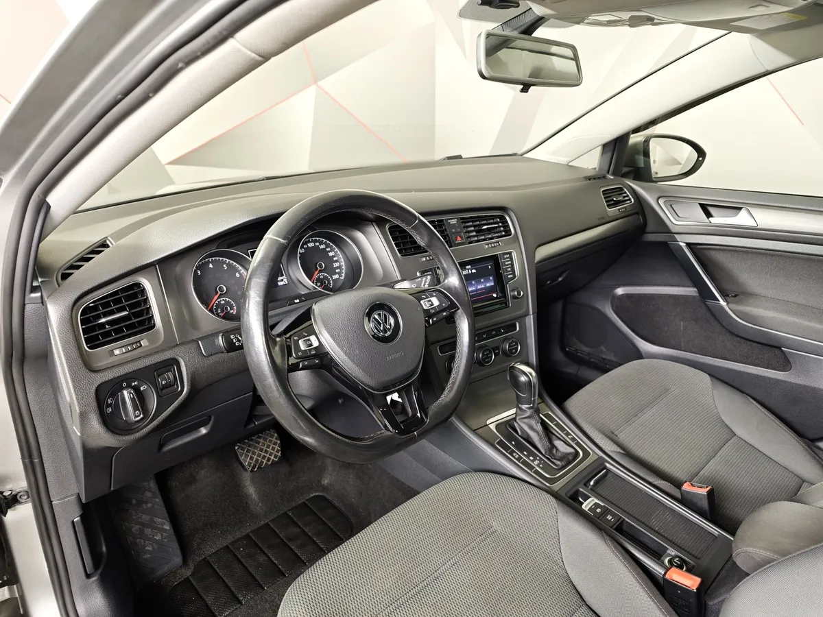 Volkswagen Golf 1.4 TSI BlueMotion DSG (122 л.с.) Comfortline Серебристый в АВИЛОН. Слайд №19