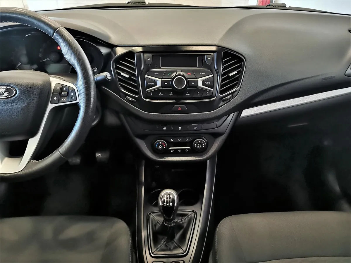 ВАЗ (Lada) Vesta 1.6 MT (106 л.с.) Серый в АВИЛОН. Слайд №14
