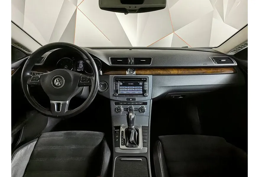 LIVE. Слайд №10