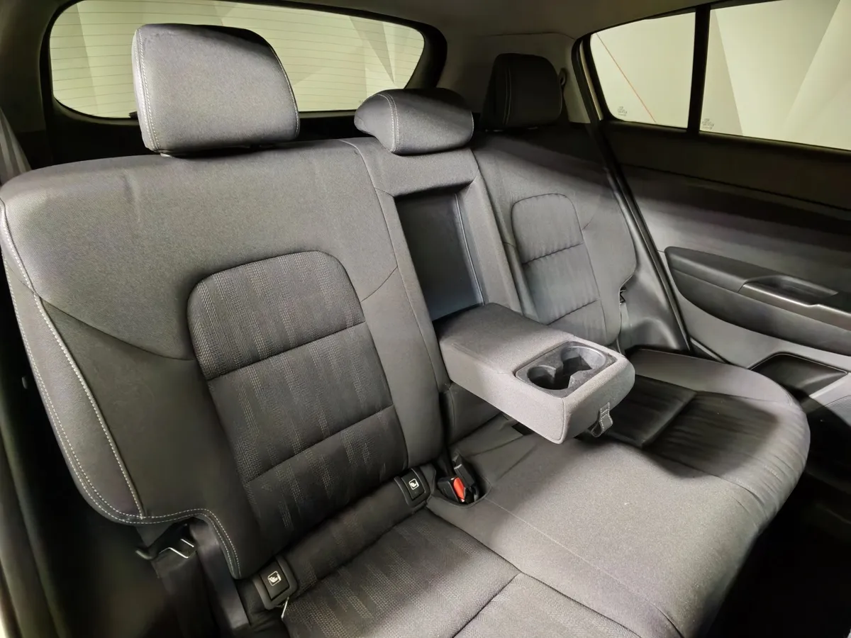 Kia Sportage 2.0 MT (150 л.с.) Classic Коричневый в АВИЛОН. Слайд №16