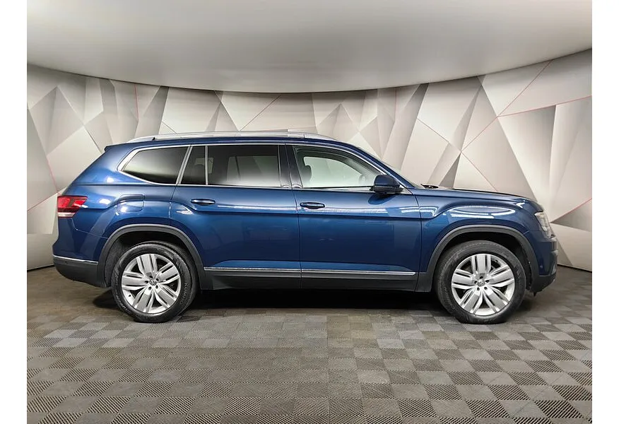 АВИЛОН - Volkswagen Teramont 2.0T AT 4Motion (220 л.с.) Exclusive Синий - slide 3