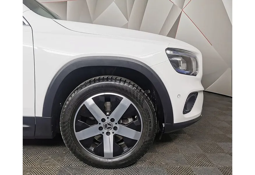 Mercedes-Benz GLB 200 d 8G-DCT 4MATIC (150 л.с.) Progressive Белый в АВИЛОН. Слайд №9