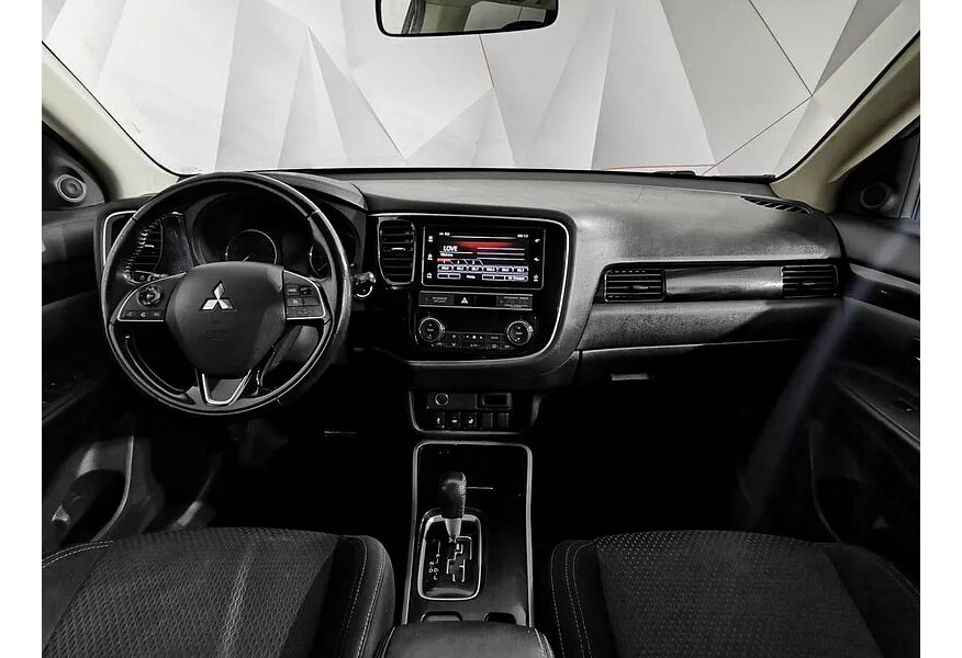 Mitsubishi Outlander 2.0 CVT 4WD (146 л.с.) Instyle E29 Коричневый в АВИЛОН. Слайд №13