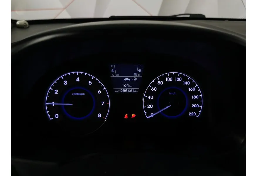 Hyundai Solaris 1.6 MT (123 л.с.) Active Голубой в АВИЛОН. Слайд №18