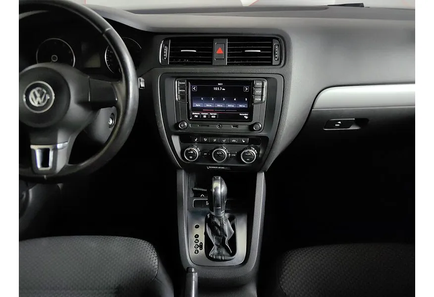 Volkswagen Jetta 1.6 AT (105 л.с.) Comfortline Серый в АВИЛОН. Слайд №14