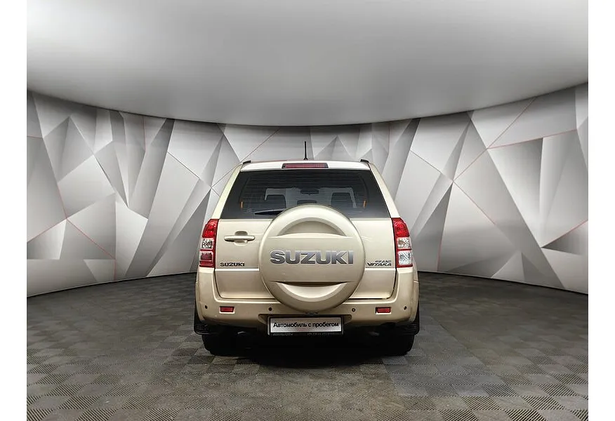 LIVE. Слайд №6