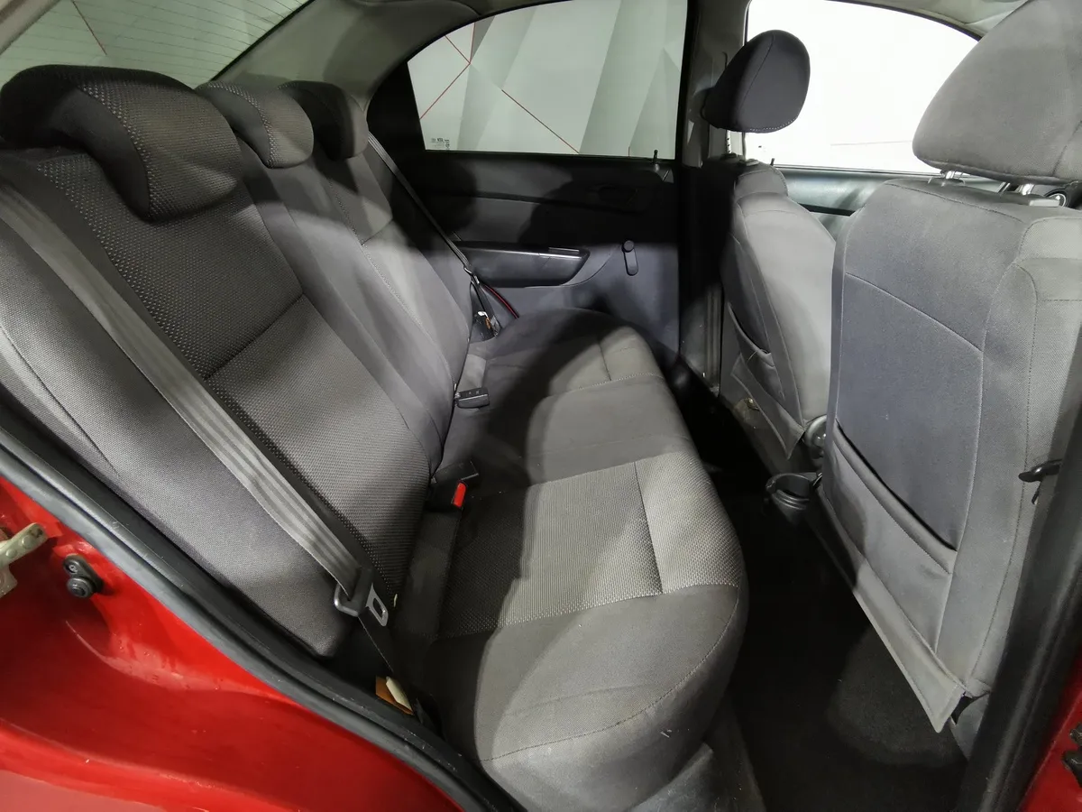 Chevrolet Aveo 1.4 MT (101 л.с.) Красный в АВИЛОН. Слайд №13
