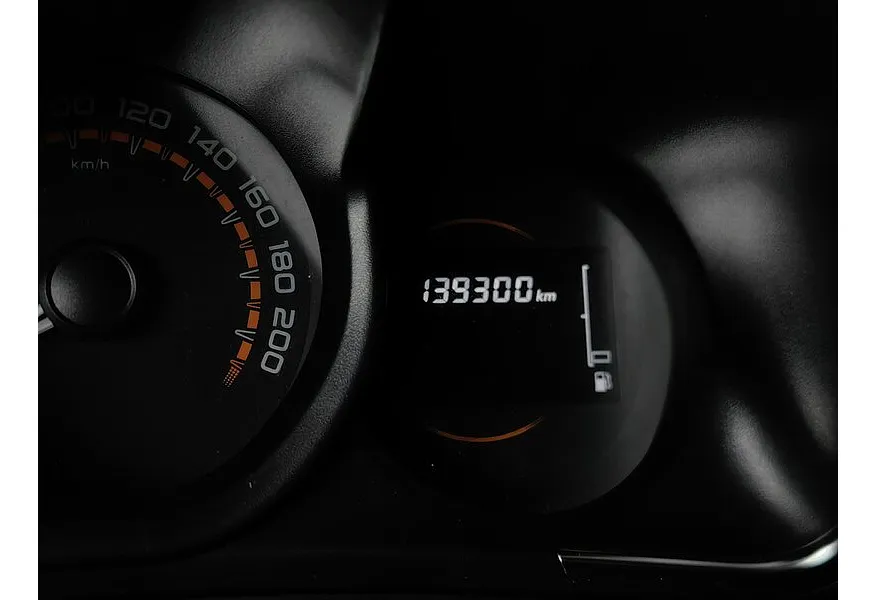 ВАЗ (Lada) XRAY Cross 1.8 MT (122 л.с.) Comfort Красный в АВИЛОН. Слайд №18