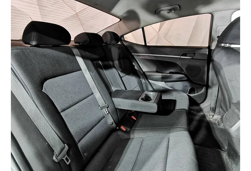 Hyundai Elantra 1.6 MT (128 л.с.) Start Серый в АВИЛОН. Слайд №16