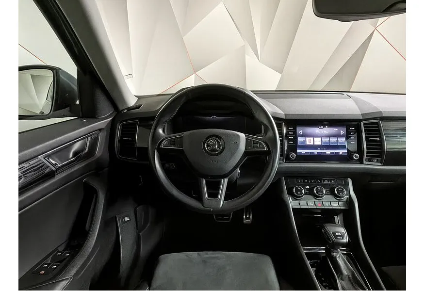 Skoda Kodiaq 1.4 TSI DSG 4X4 (150 л.с.) Серый в АВИЛОН. Слайд №19