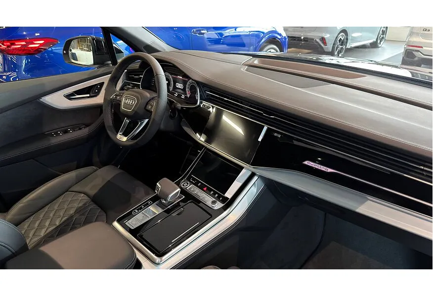 Audi Q7 3.0 TDI Tiptronic quattro (286 л.с.) Синий в АВИЛОН. Слайд №11