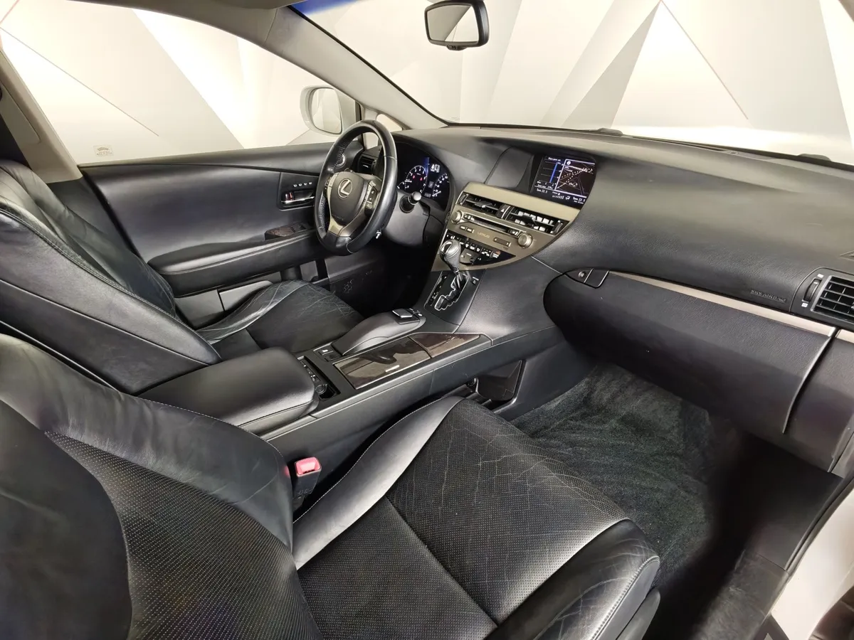 Lexus RX 270 AT (188 л.с.) Белый в АВИЛОН. Слайд №12