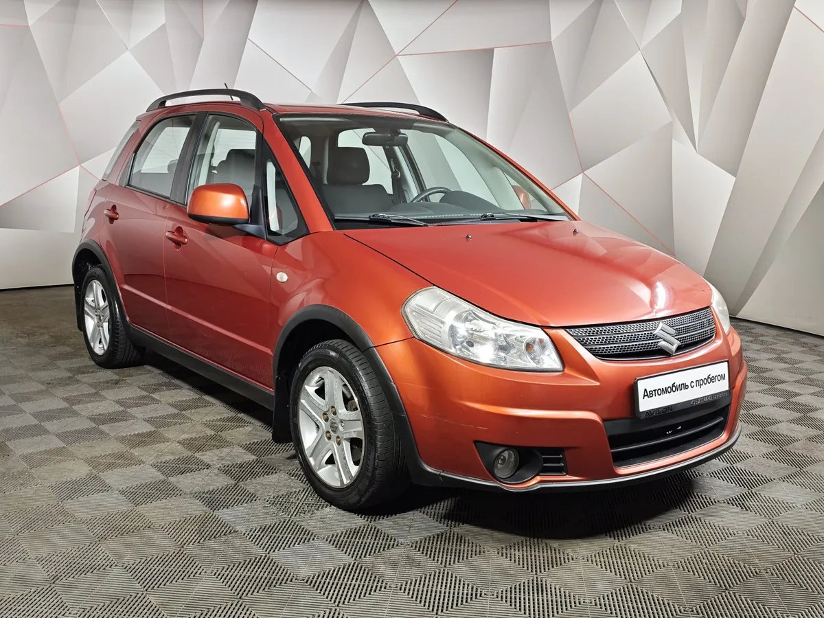 Suzuki SX4 1.6 MT (107 л.с.) Оранжевый в АВИЛОН. Слайд №3