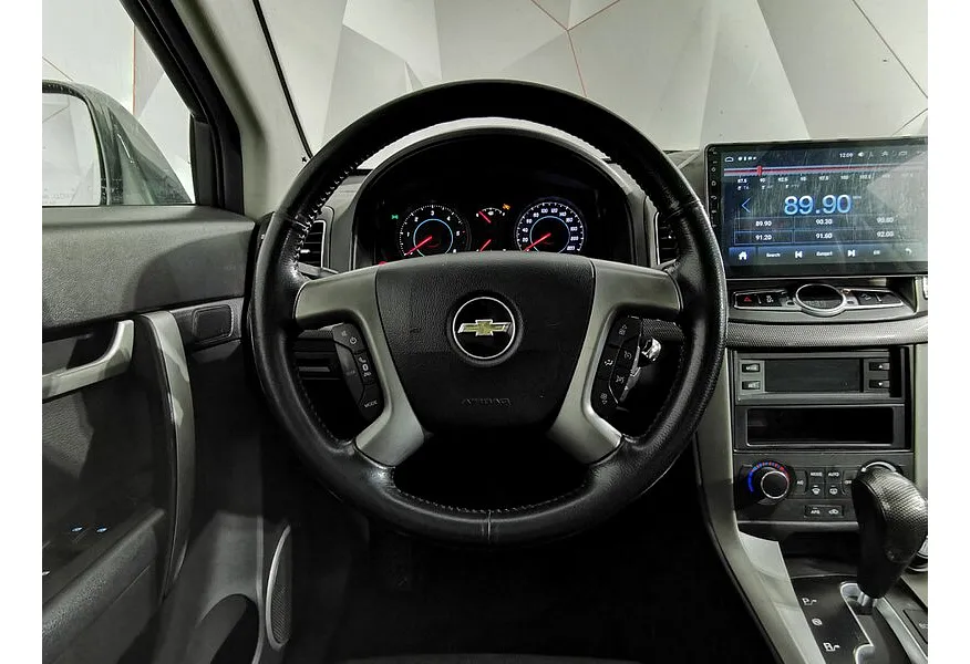 Chevrolet Captiva 2.2 TD AT (5 мест) (184 л.с.) Серый в АВИЛОН. Слайд №18