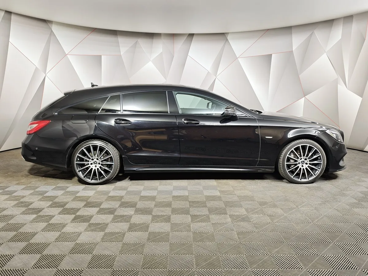 Mercedes-Benz CLS CLS 350 d 4MATIC 9G-TRONIC (249 л.с.) Черный в АВИЛОН. Слайд №6