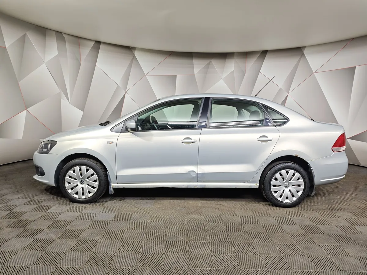 Volkswagen Polo 1.6 MT (105 л.с.) Comfortline Серебристый в АВИЛОН. Слайд №5