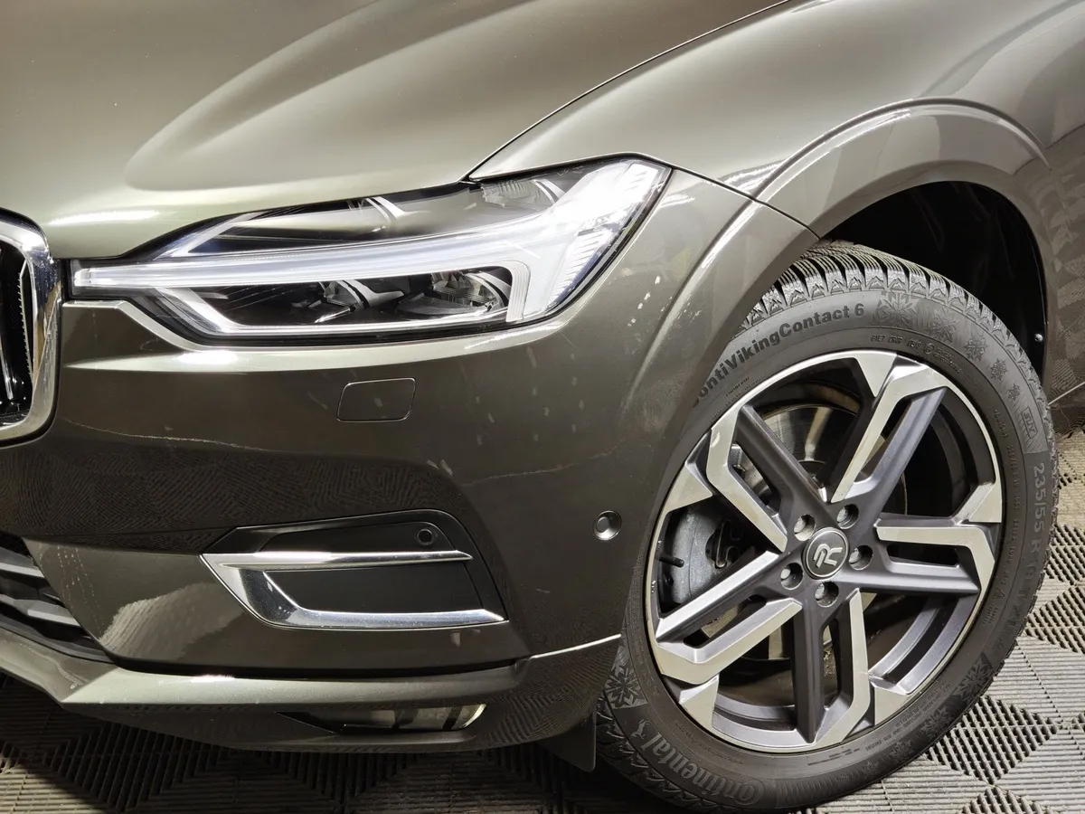 Volvo XC60 2.0 T5 AT AWD (249 л.с.) Inscription Зеленый в АВИЛОН. Слайд №10