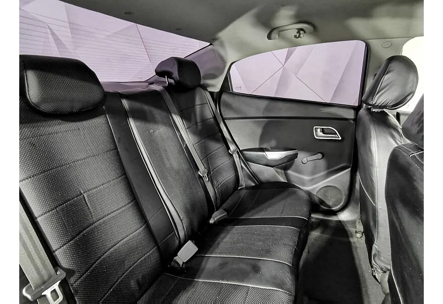 Kia Rio 1.4 MT (107 л.с.) Красный в АВИЛОН. Слайд №16