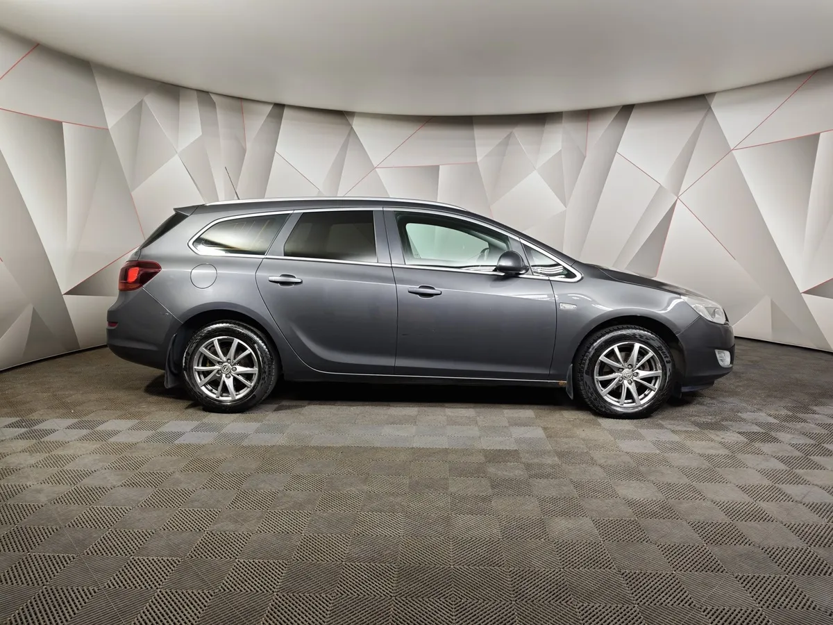 Opel Astra 1.4 Turbo AT (140 л.с.) Серый в АВИЛОН. Слайд №6