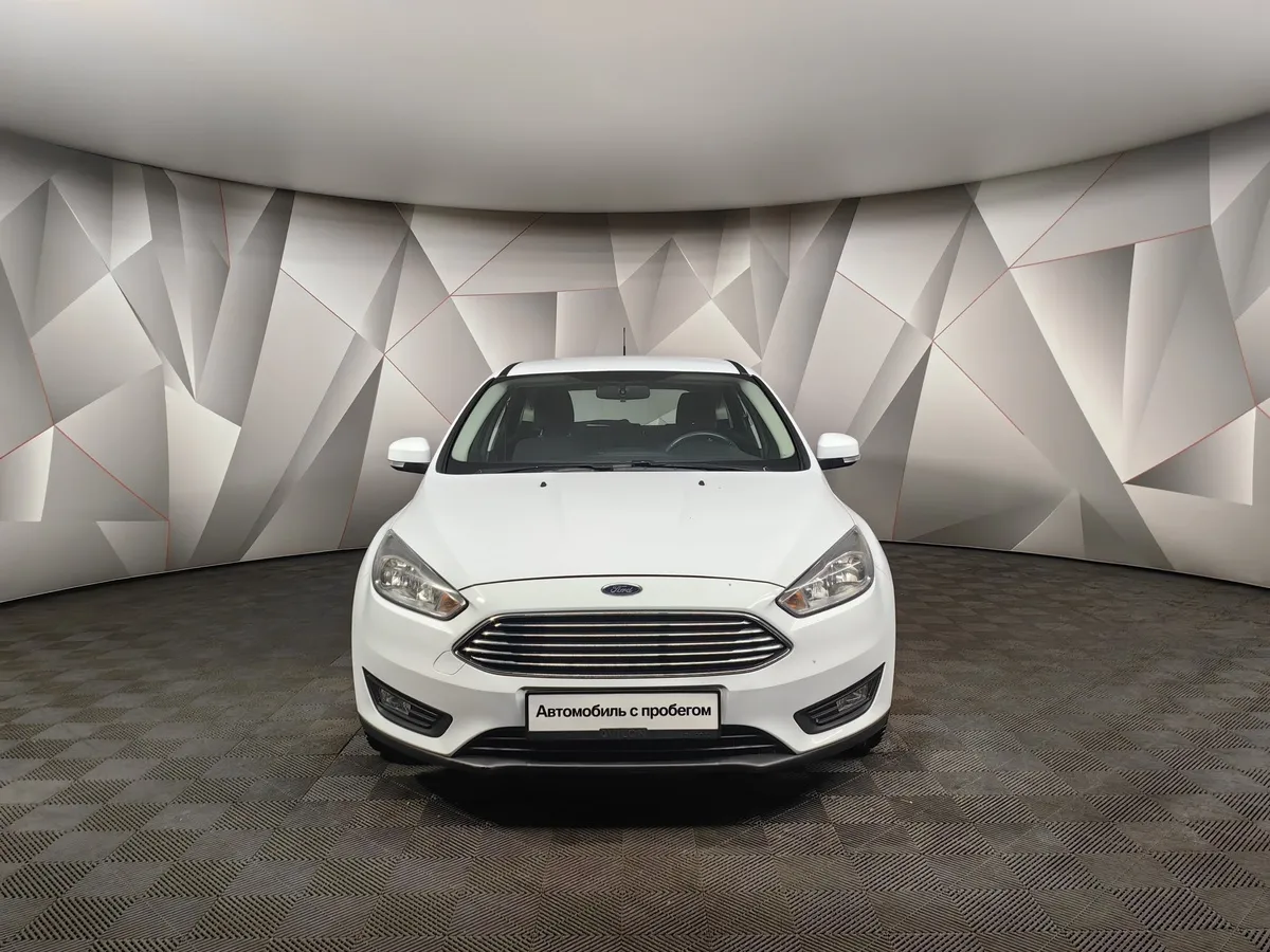 Ford Focus 1.6 Ti-VCT PowerShift (105 л.с.) Trend Белый в АВИЛОН. Слайд №7