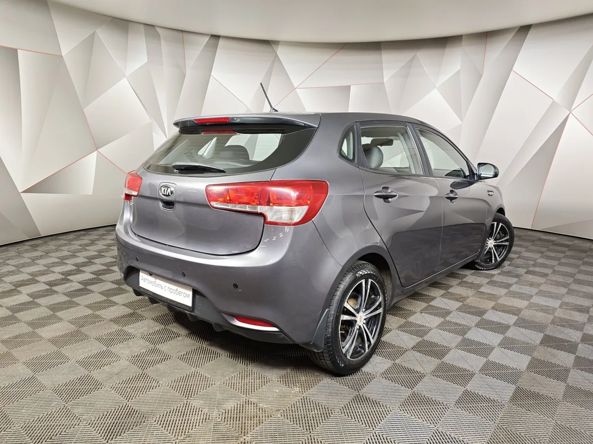 Kia Rio 1.6 AT (123 л.с.) Серый в АВИЛОН. Слайд №2