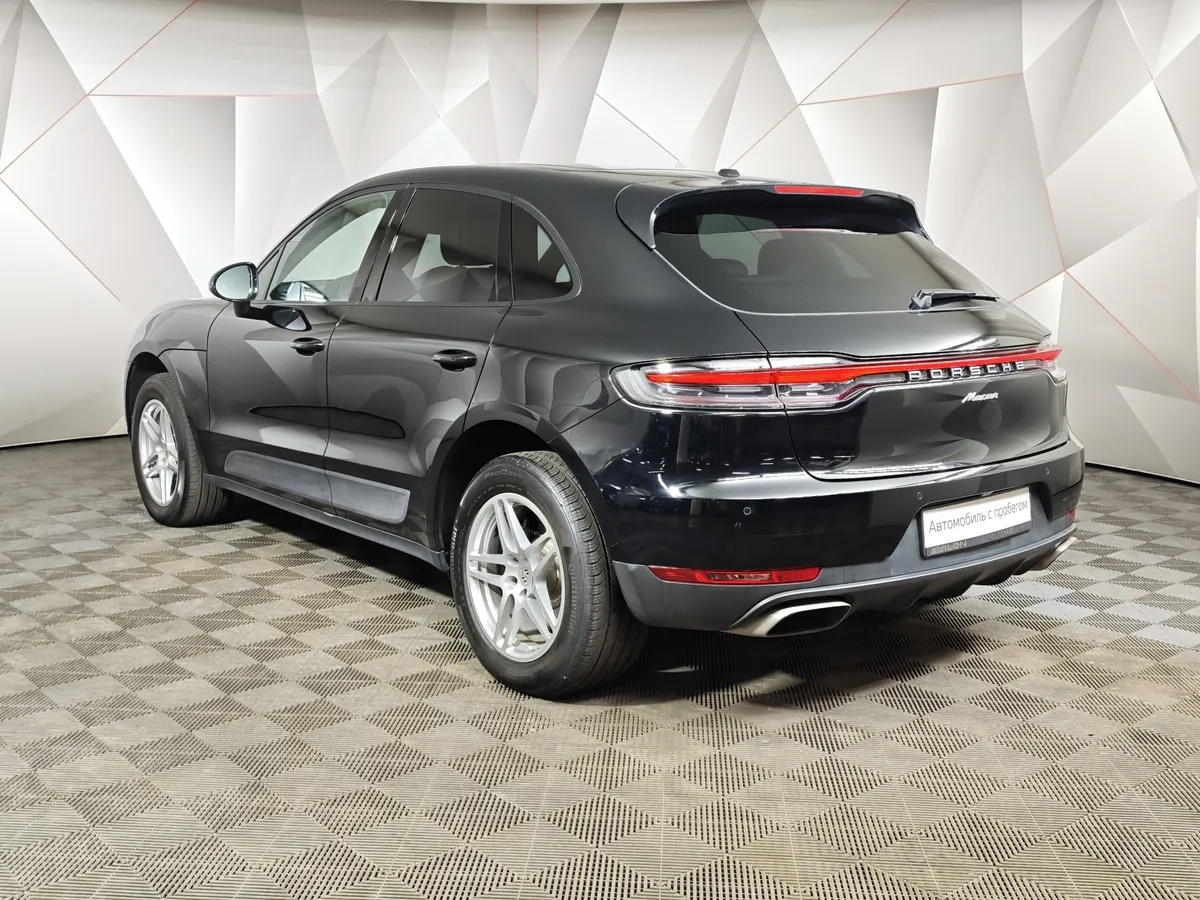 Porsche Macan 2.0 PDK AWD (252 л.с.) Черный в АВИЛОН. Слайд №4